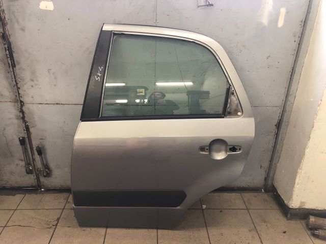 bontott SUZUKI SX4 Bal hátsó Ajtó (Üres lemez)