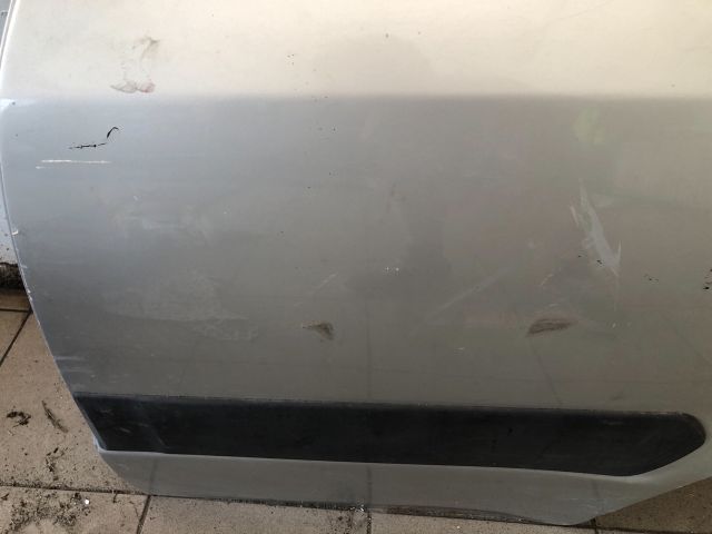 bontott SUZUKI SX4 Bal hátsó Ajtó (Üres lemez)