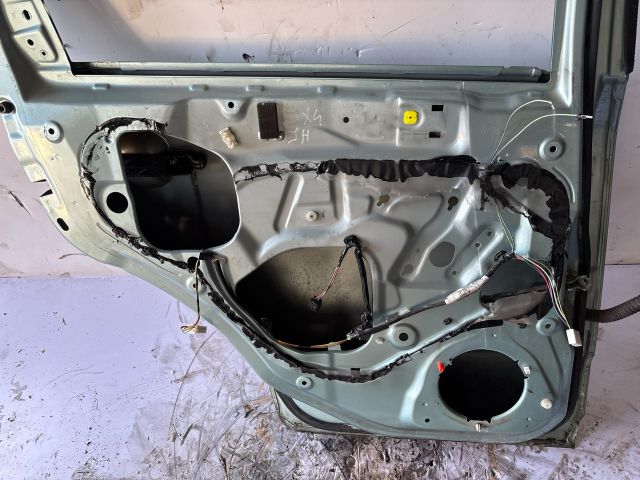 bontott SUZUKI SX4 Bal hátsó Ajtó (Üres lemez)