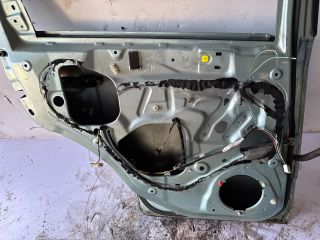 bontott SUZUKI SX4 Bal hátsó Ajtó (Üres lemez)