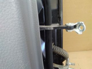 bontott SUZUKI SX4 Bal hátsó Ajtóhatároló