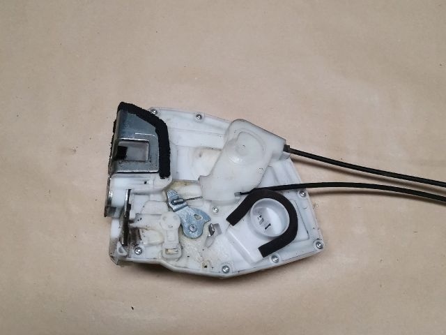 bontott SUZUKI SX4 Bal hátsó Ajtózár Motor