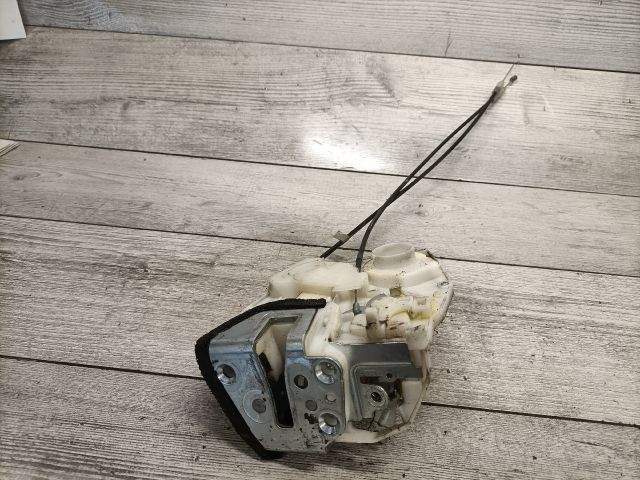 bontott SUZUKI SX4 Bal hátsó Ajtózár