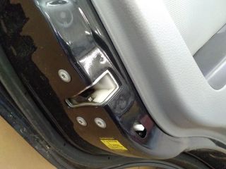 bontott SUZUKI SX4 Bal hátsó Ajtózár