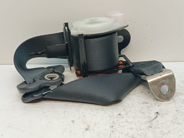 bontott SUZUKI SX4 Bal hátsó Biztonsági Öv