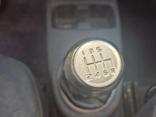 bontott SUZUKI SX4 Bal hátsó Csonkállvány Kerékaggyal