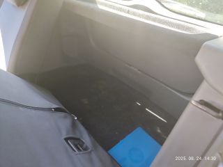 bontott SUZUKI SX4 Bal hátsó Dobbetét (Kerékjárati, Műanyag)