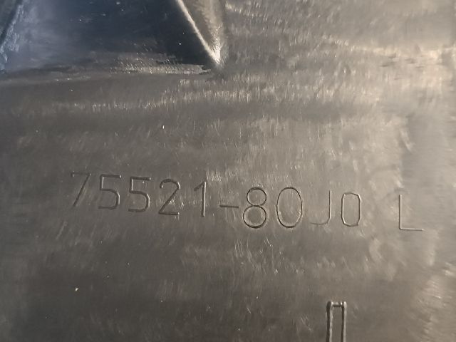 bontott SUZUKI SX4 Bal hátsó Dobbetét (Kerékjárati, Műanyag)