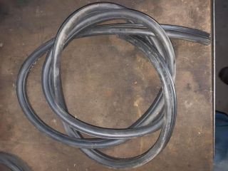 bontott SUZUKI SX4 Bal hátsó Gumikéder