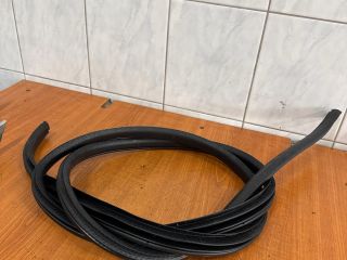 bontott SUZUKI SX4 Bal hátsó Gumikéder