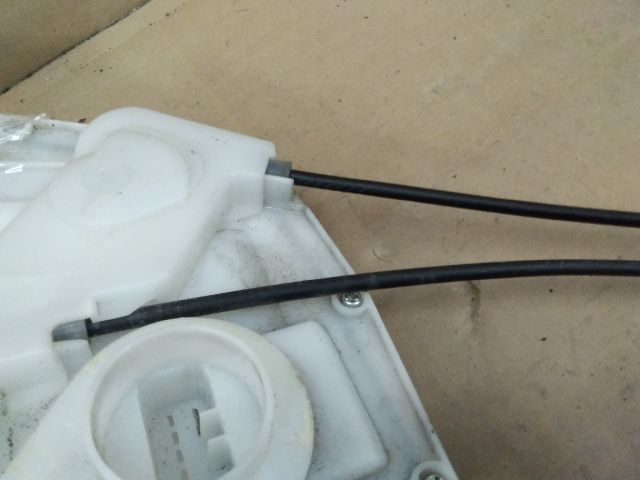 bontott SUZUKI SX4 Bal hátsó Kilincs Bowden