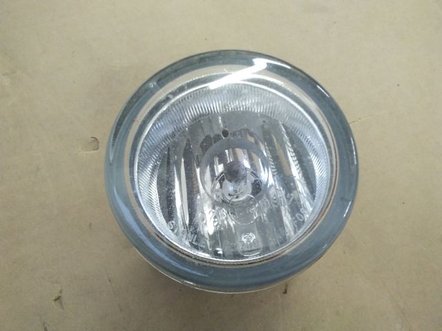 bontott SUZUKI SX4 Bal Ködfényszóró