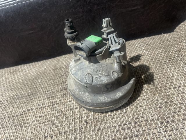 bontott SUZUKI SX4 Bal Ködfényszóró