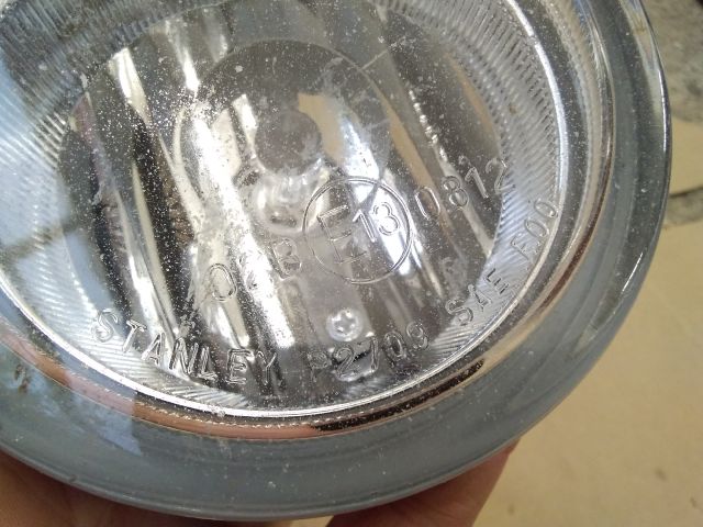 bontott SUZUKI SX4 Bal Ködfényszóró