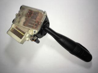 bontott SUZUKI SX4 Bal Kormánykapcsoló Irányjelző