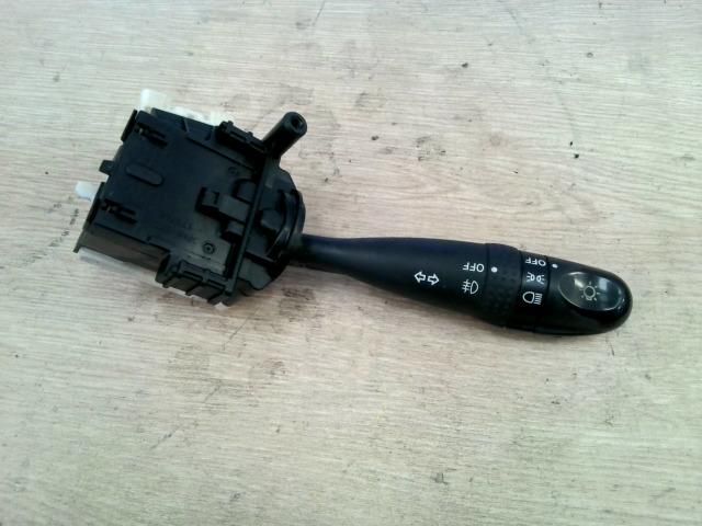 bontott SUZUKI SX4 Bal Kormánykapcsoló Irányjelző