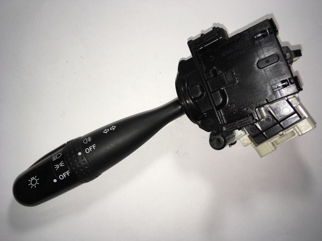 bontott SUZUKI SX4 Bal Kormánykapcsoló Irányjelző