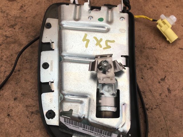 bontott SUZUKI SX4 Bal Oldallégzsák