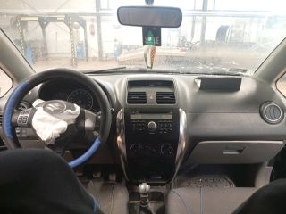 bontott SUZUKI SX4 Bal Szellőző