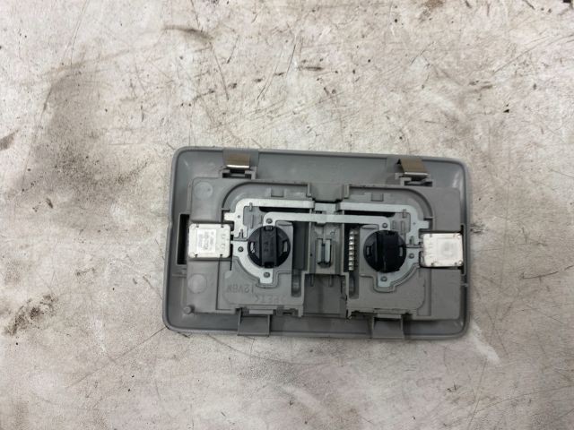 bontott SUZUKI SX4 Beltér Világítás Első