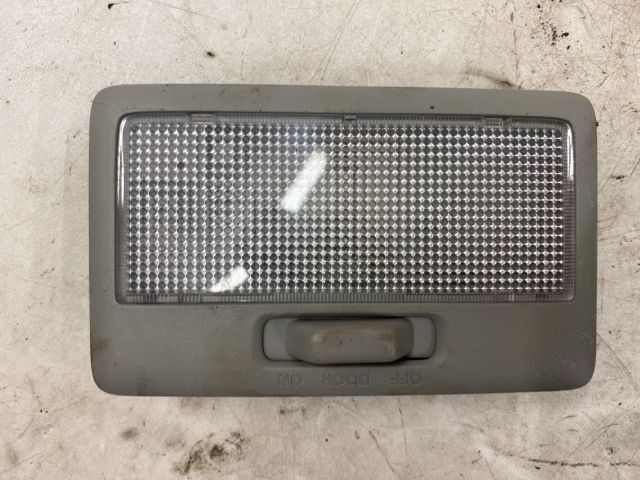 bontott SUZUKI SX4 Beltér Világítás Hátsó