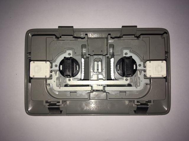 bontott SUZUKI SX4 Beltér Világítás Hátsó