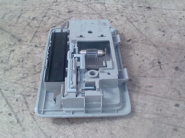 bontott SUZUKI SX4 Beltér Világítás Hátsó