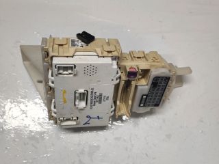 bontott SUZUKI SX4 Biztosítéktábla Utastér