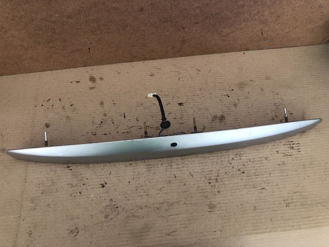 bontott SUZUKI SX4 Csomagtérajtó Díszléc