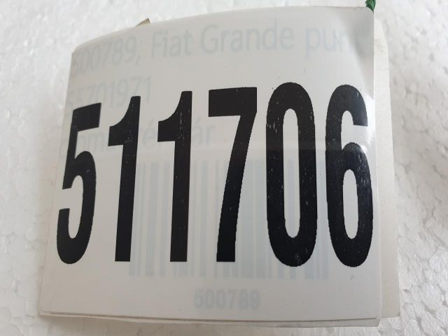 bontott SUZUKI SX4 Csomagtérajtó Kilincs