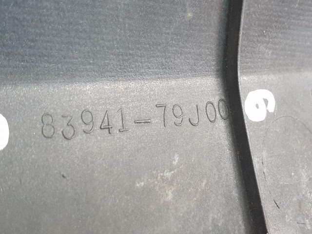 bontott SUZUKI SX4 Csomagtérajtó Kilincs