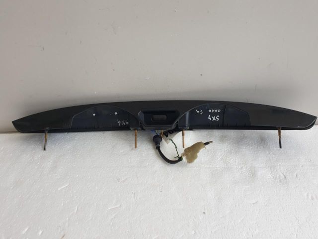 bontott SUZUKI SX4 Csomagtérajtó Kilincs