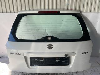 bontott SUZUKI SX4 Csomagtérajtó (Részeivel)