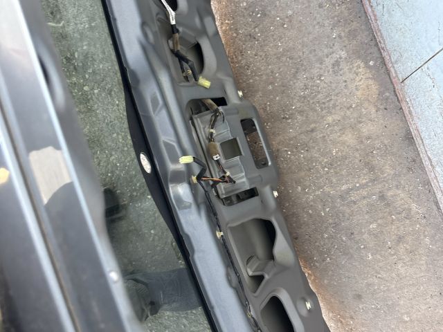 bontott SUZUKI SX4 Csomagtérajtó (Részeivel)