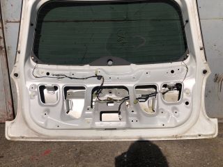 bontott SUZUKI SX4 Csomagtérajtó (Részeivel)