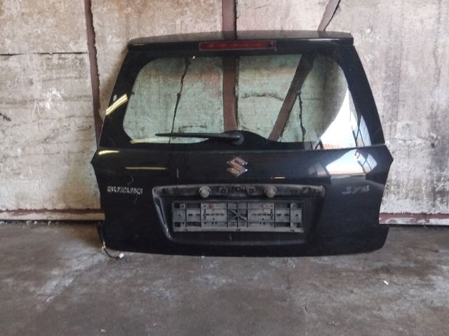 bontott SUZUKI SX4 Csomagtérajtó (Üres lemez)