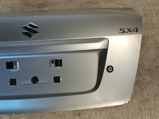 bontott SUZUKI SX4 Csomagtérajtó (Üres lemez)