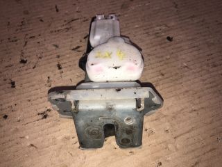 bontott SUZUKI SX4 Csomagtérajtó Zárszerkezet