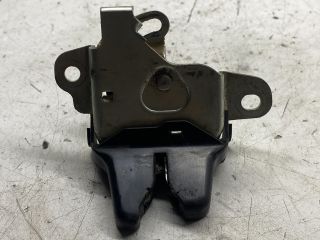 bontott SUZUKI SX4 Csomagtérajtó Zárszerkezet