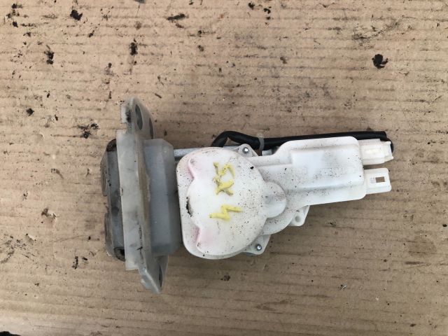 bontott SUZUKI SX4 Csomagtérajtó Zárszerkezet