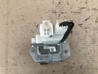 bontott SUZUKI SX4 Csomagtérajtó Zárszerkezet