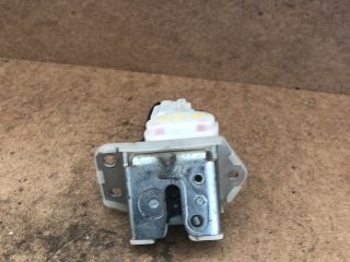 bontott SUZUKI SX4 Csomagtérajtó Zárszerkezet