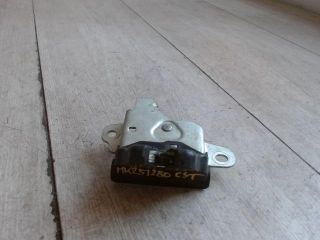 bontott SUZUKI SX4 Csomagtérajtó Zárszerkezet