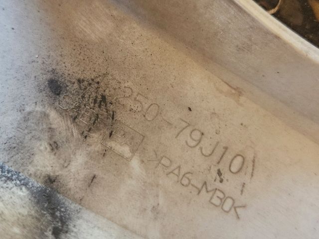 bontott SUZUKI SX4 Dísztárcsa (1 db)