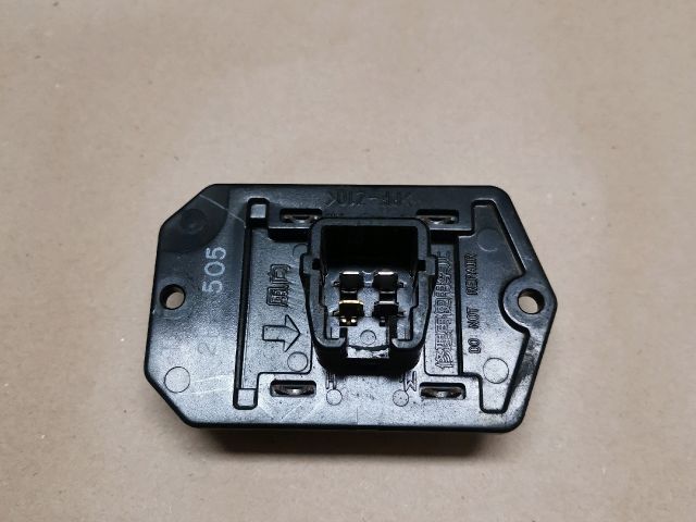 bontott SUZUKI SX4 Előtét Ellenállás Fűtőmotor