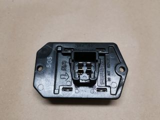 bontott SUZUKI SX4 Előtét Ellenállás Fűtőmotor