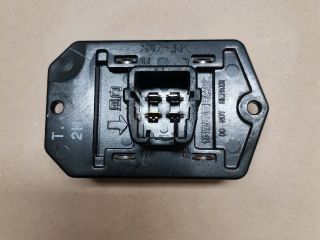 bontott SUZUKI SX4 Előtét Ellenállás Fűtőmotor