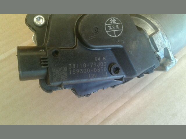 bontott SUZUKI SX4 Első Ablaktörlő Motor