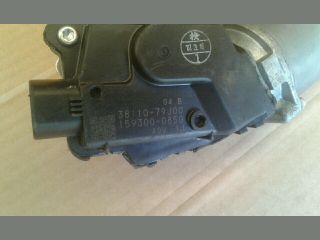 bontott SUZUKI SX4 Első Ablaktörlő Motor