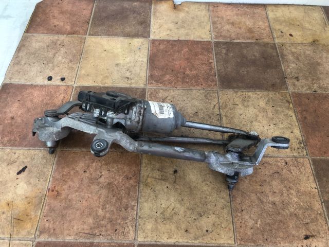 bontott SUZUKI SX4 Első Ablaktörlő Szerkezet Motorral